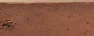 Арабська міжпланетна станція «Надія» надіслала своє перше фото Марса