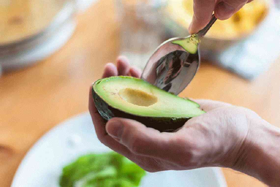 Кісточка авокадо: застосування та корисний вплив на організм
