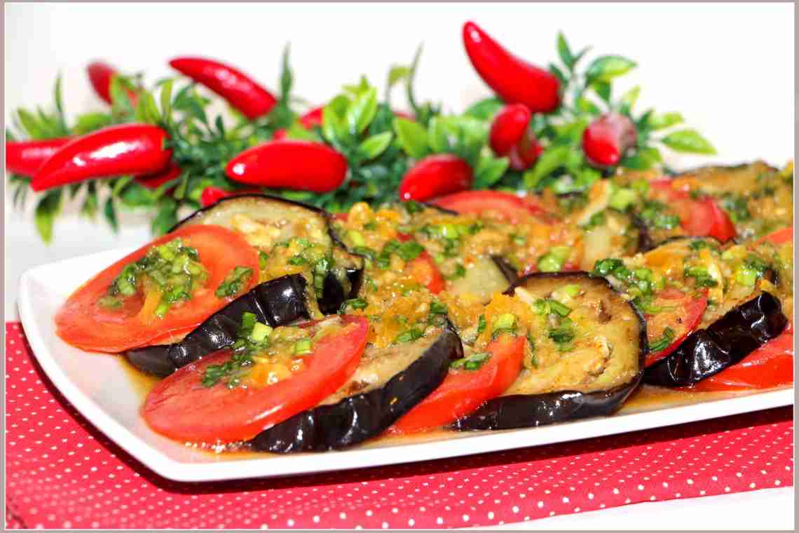 Рецепти м'яса з баклажанами і помідорами