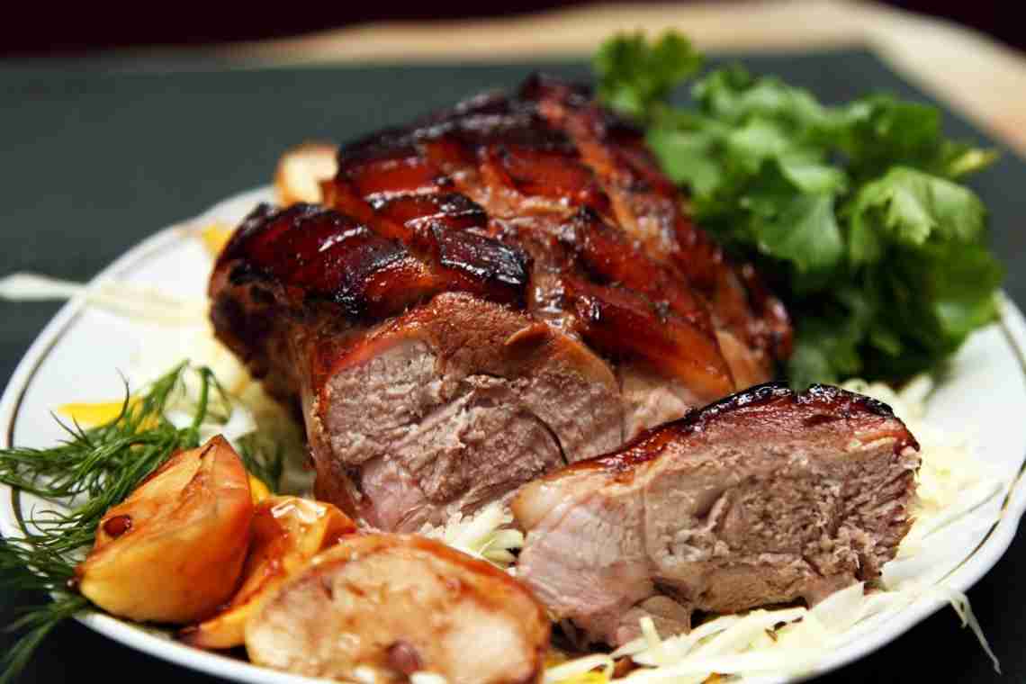 Ресторанна страва на вашому столі - ескалоп зі свинини