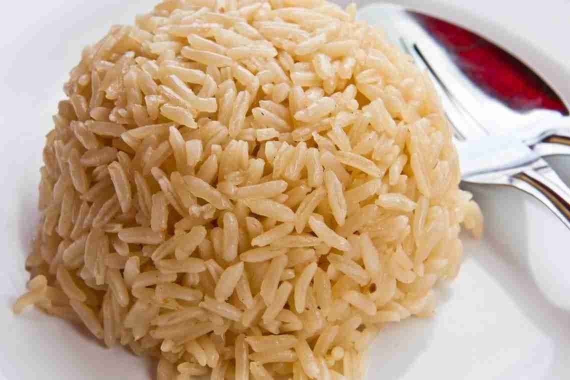 Неочищений рис: особливості приготування корисного продукту