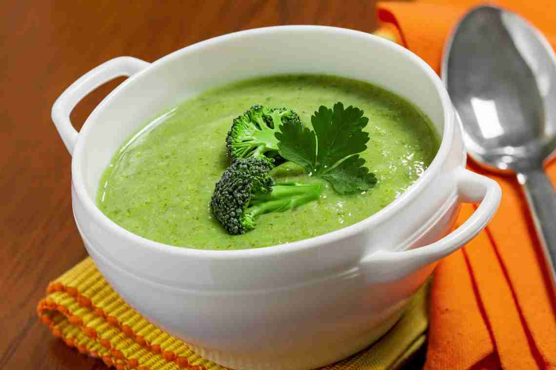 Суп пюре з броколі - і корисно і смачно!