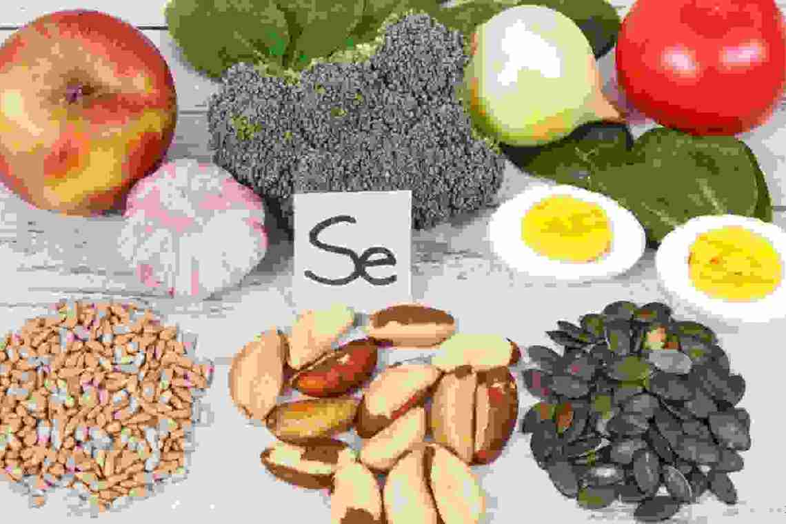 В яких продуктах міститься селен і чим він корисний