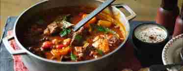 Як приготувати угорський квасолевий суп-гуляш бограч?
