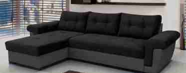 Чорні дивани в інтер'єрі