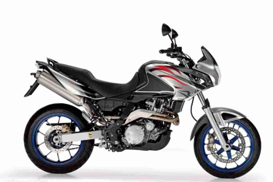 Мотоцикл Aprilia Pegaso 650: характеристики, відгуки