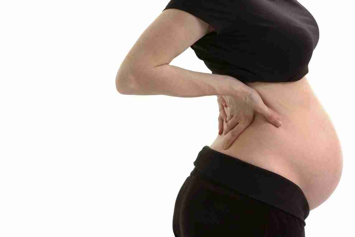 Чому болять стегна під час вагітності