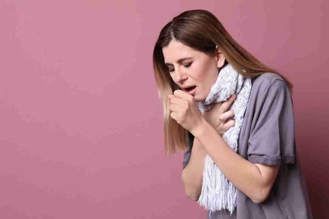 Чим може бути небезпечний кашель при вагітності і як з ним боротися?