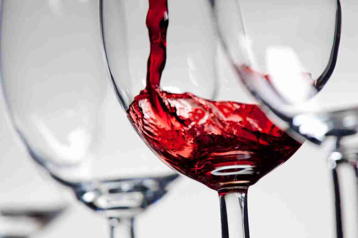 Чи можна вагітним червоне вино?