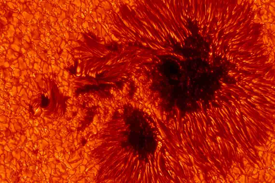 Опубліковано фото сонячної плями з неймовірною деталізацією