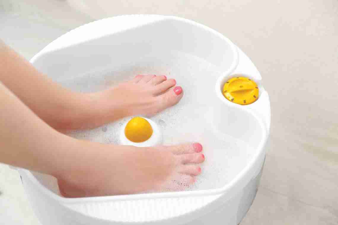 Ванночка для ніг: чим корисна, як вибрати, поради