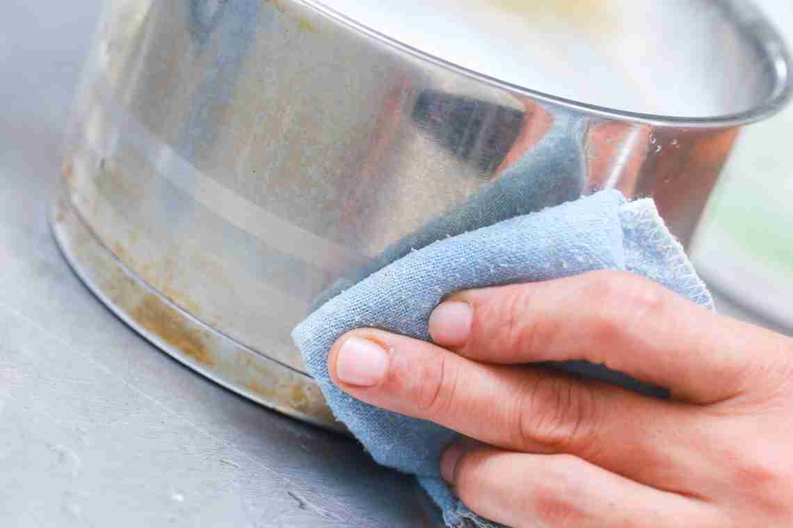 Як відмити сковороду з різних матеріалів