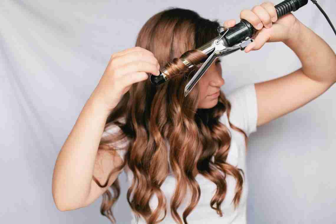 Як правильно користуватися флюїдом для волосся?
