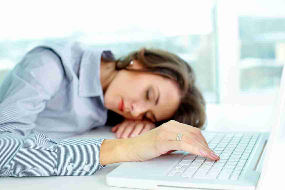 Як не заснути, якщо хочеться спати: 18 способів боротьби з сонливістю