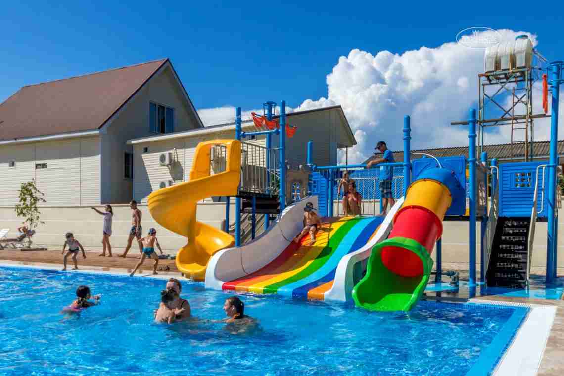 Аквапарк у Лермонтовому: водні розваги для дорослих і дітей