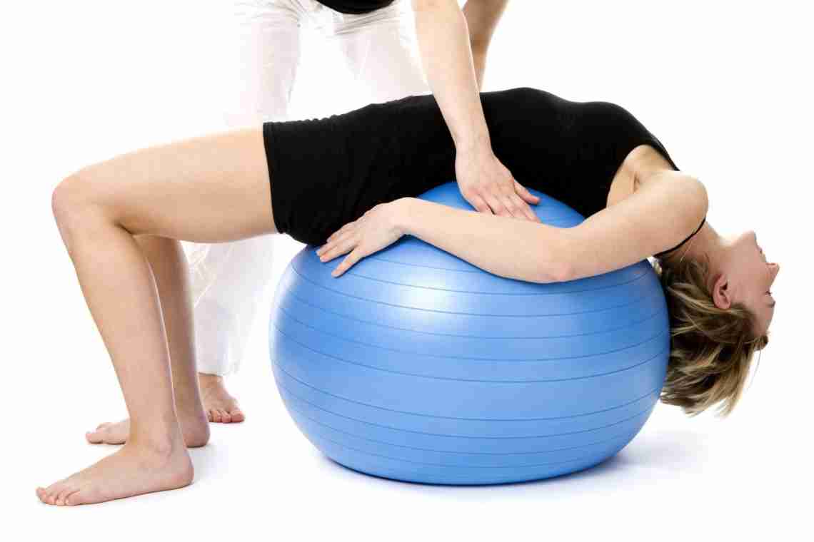 Гімнастика шиї і корсета спини: розтягуємо і зміцнюємо