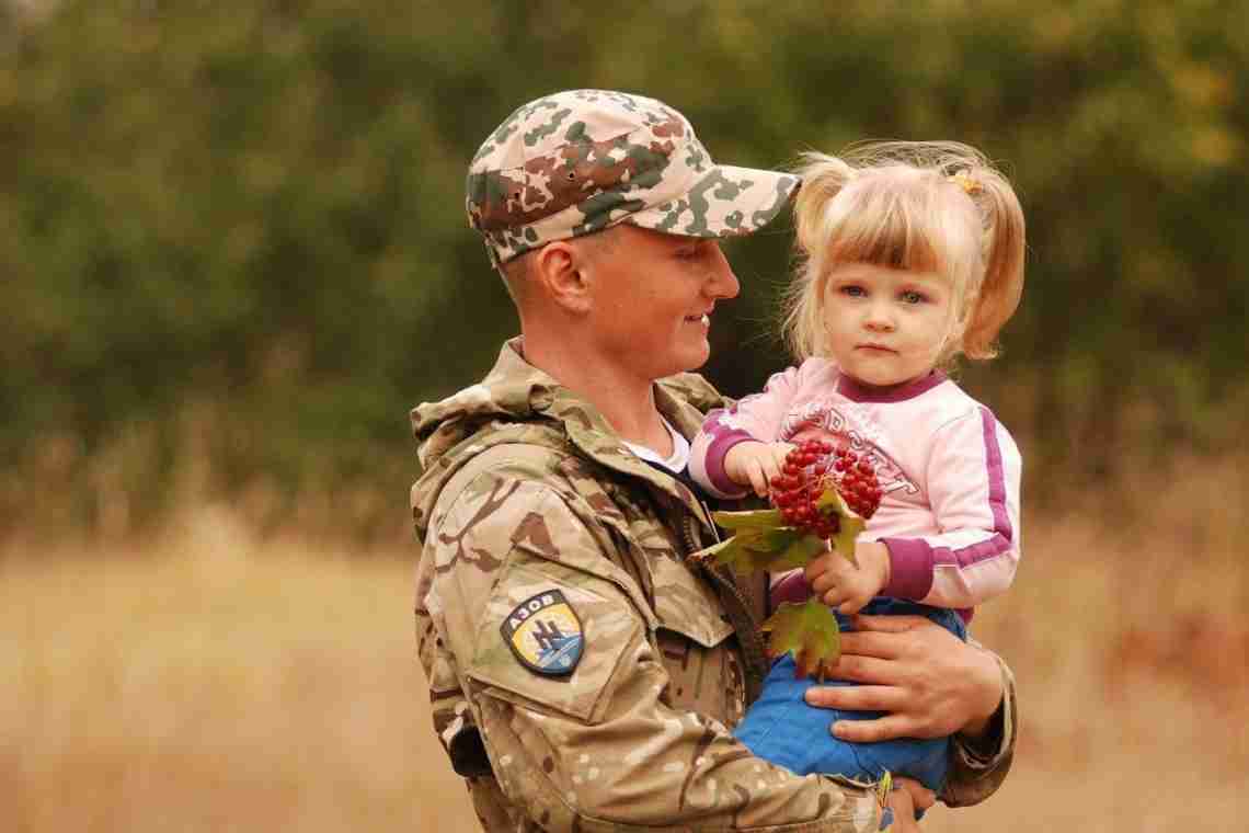 Дізнаємося як дочекатися хлопця з армії: корисні поради психолога для дівчат. Лист до армії