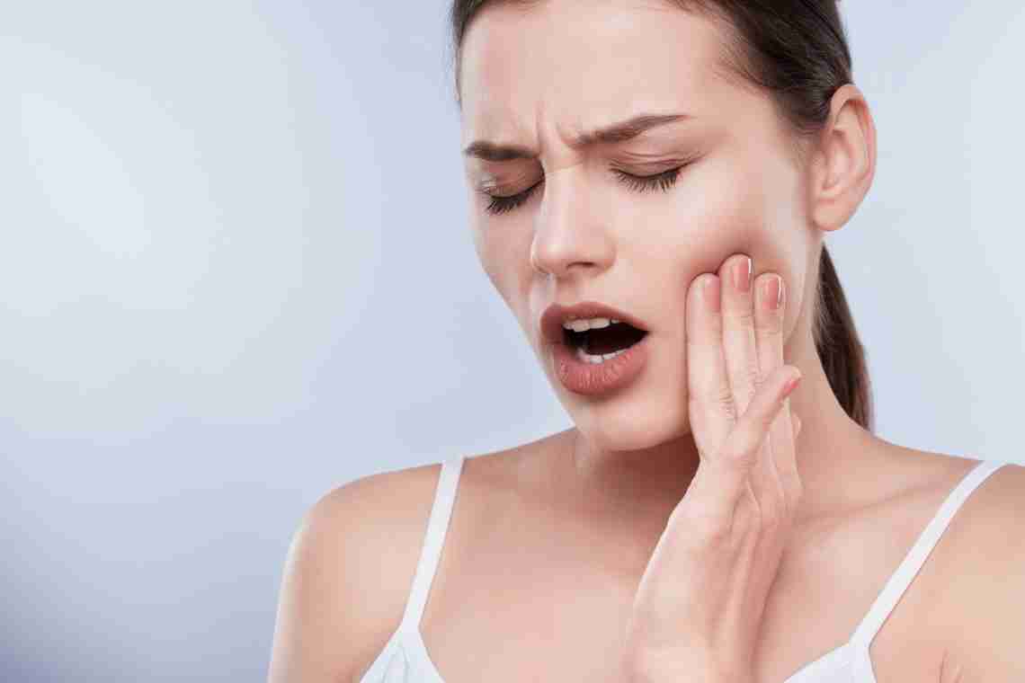 Гострий зубний біль: чим лікувати в домашніх умовах?
