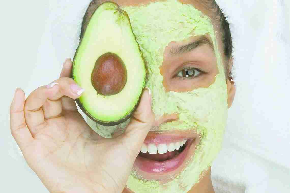 Правила та рецепти для харчування шкіри обличчя в домашніх умовах