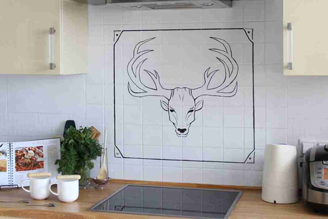 Малюнки на стінах кухні
