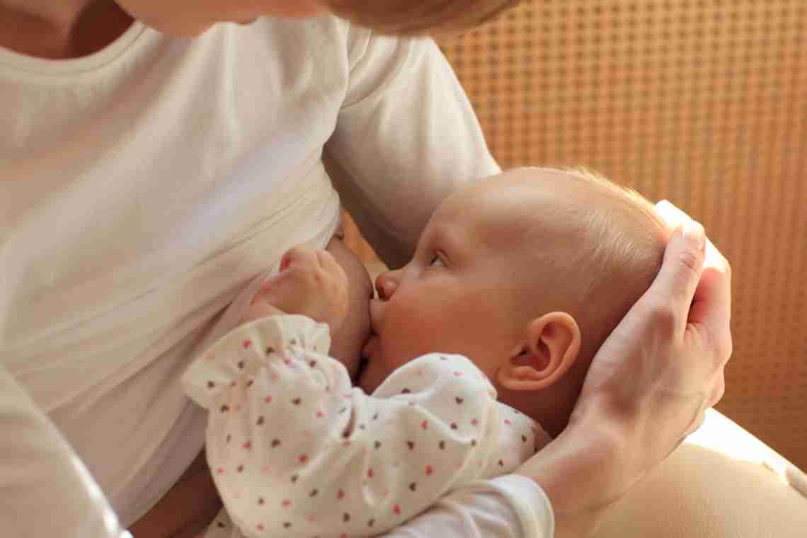 Заколисуємо немовля: класичні та сучасні способи, які працюють безвідмовно