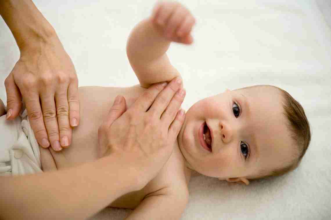 М'язовий тонус у новонароджених: чого очікувати батькам?