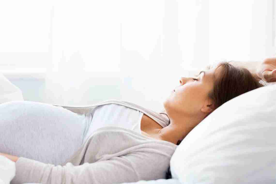 Сон під час вагітності: причини фізичного та емоційного дискомфорту