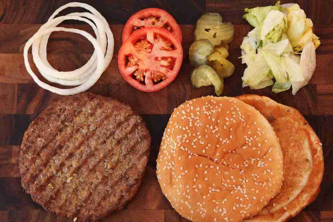 Гамбургер в домашніх умовах: секрети приготування
