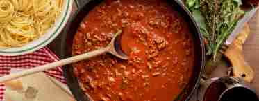 Підливання з томатною пастою і борошном: прості рецепти і секрети приготування