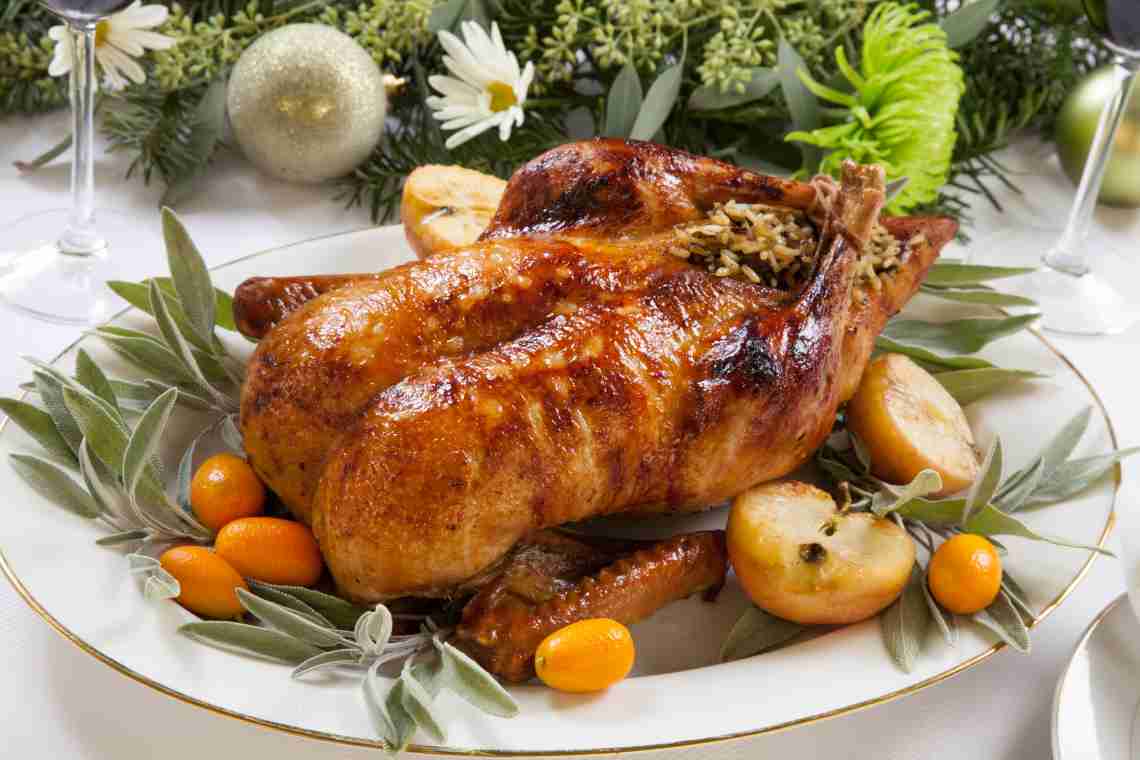 Рецепти приготування гуся, запеченого в духовці: як правильно підготувати птицю?