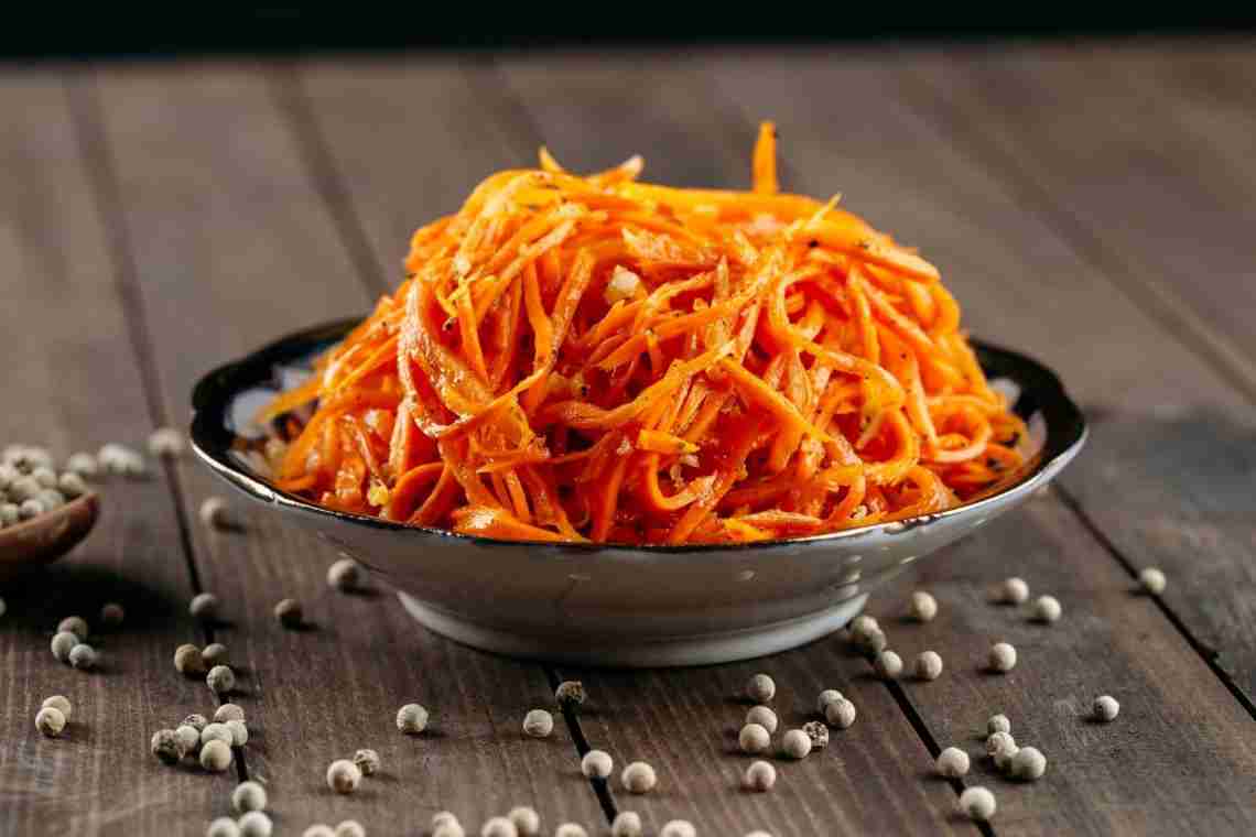 Корисні властивості та калорійність моркви корейською