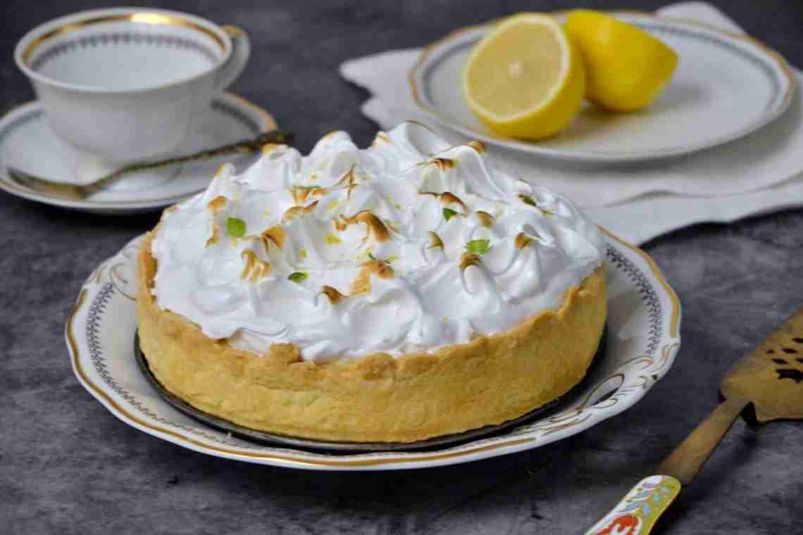 Тірольський пиріг - смачний десерт для всієї родини