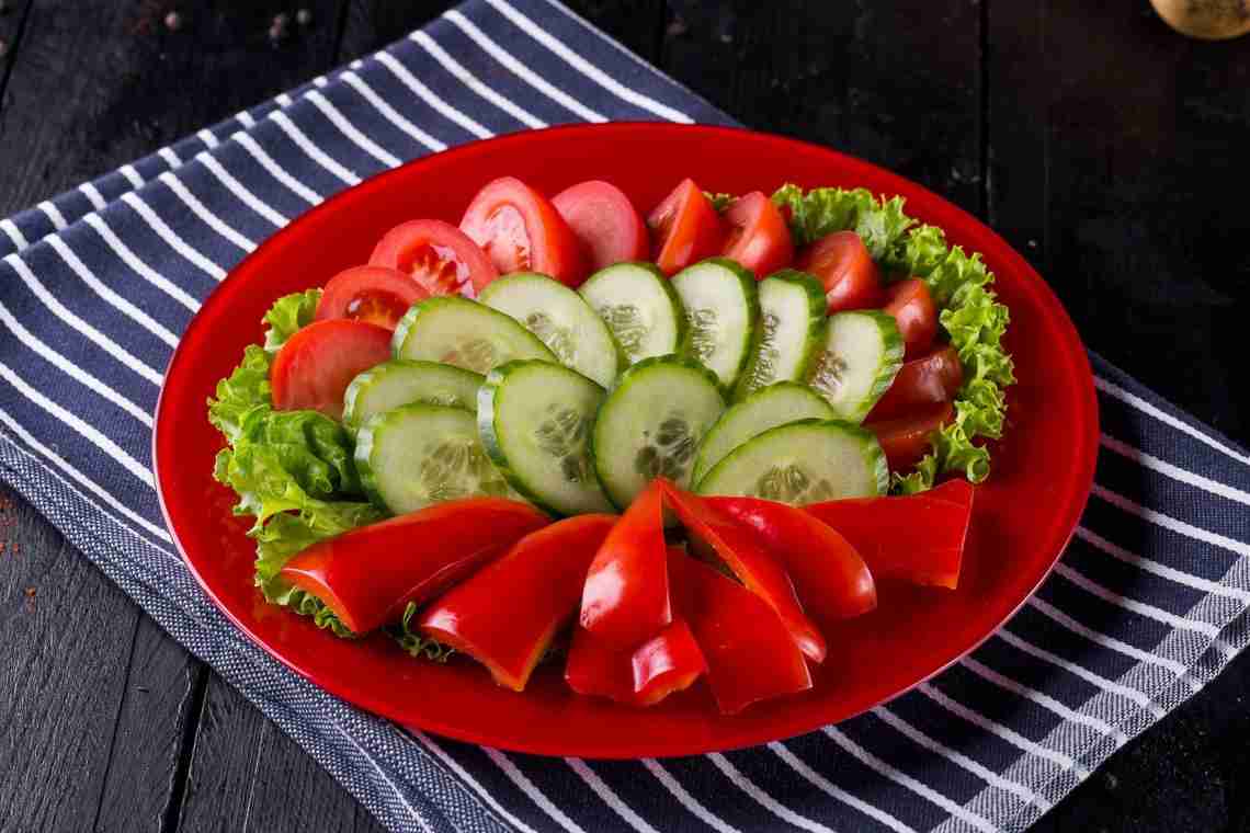 Як подати на стіл овочеву нарізку?