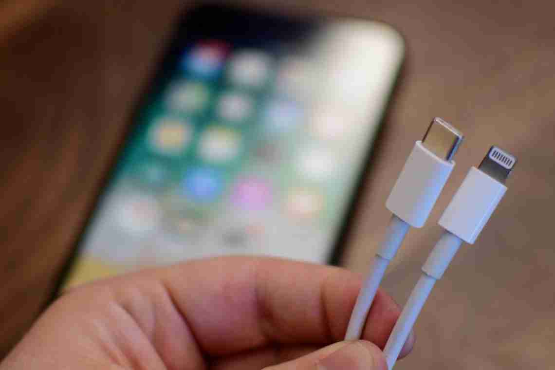 Ентузіаст показав, як в iPhone можна замінити порт Lightning на USB Type-C "