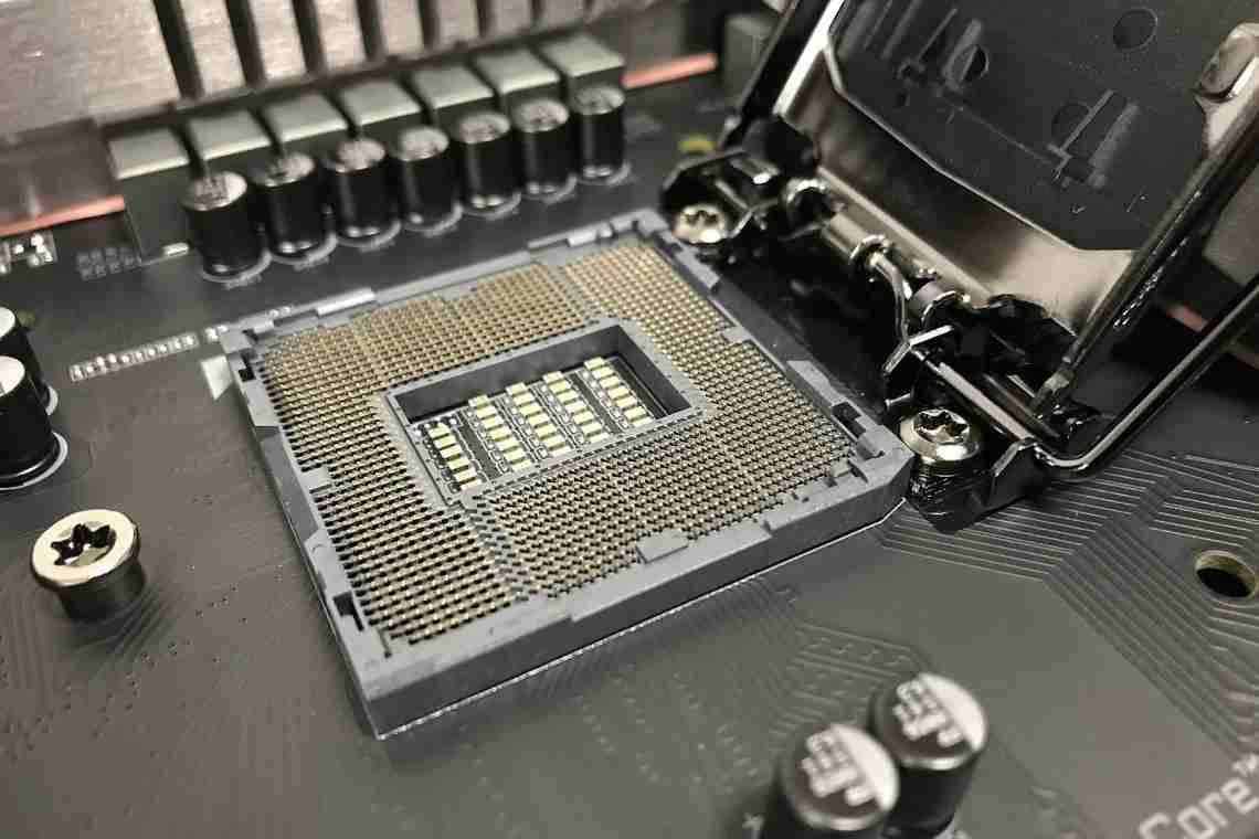  Старі СЖО можуть виявитися несумісні з процесорами Intel Alder Lake - вони погано притискаються до нових чіпів