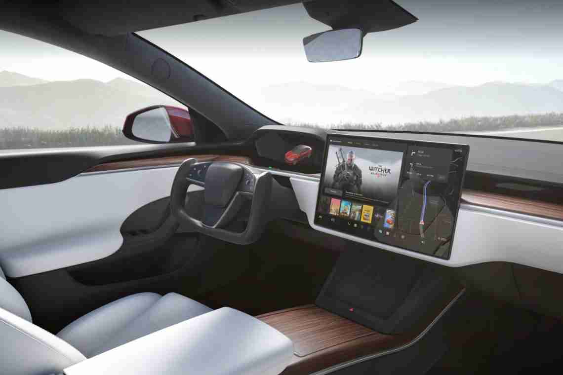  Tesla відновила поставки Model X в США після оновлення - електромобіль отримав штурвал