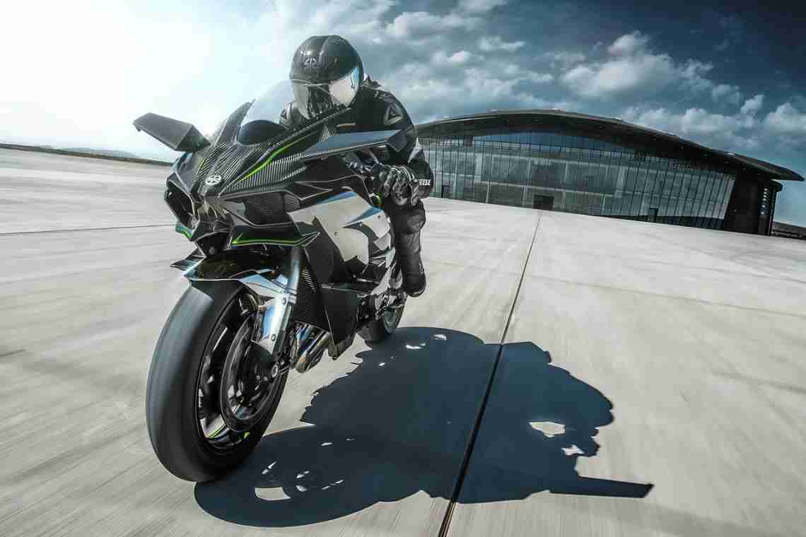 Kawasaki пообіцяла повністю перевести мотоцикли на електротягу до 2035 року, але тільки на розвинених ринках "