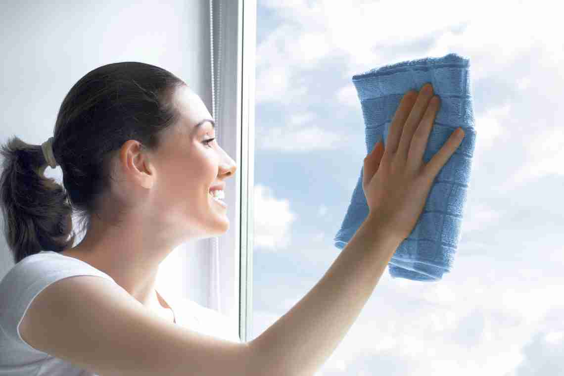 Як найкраще вимити вікна без розлучень?