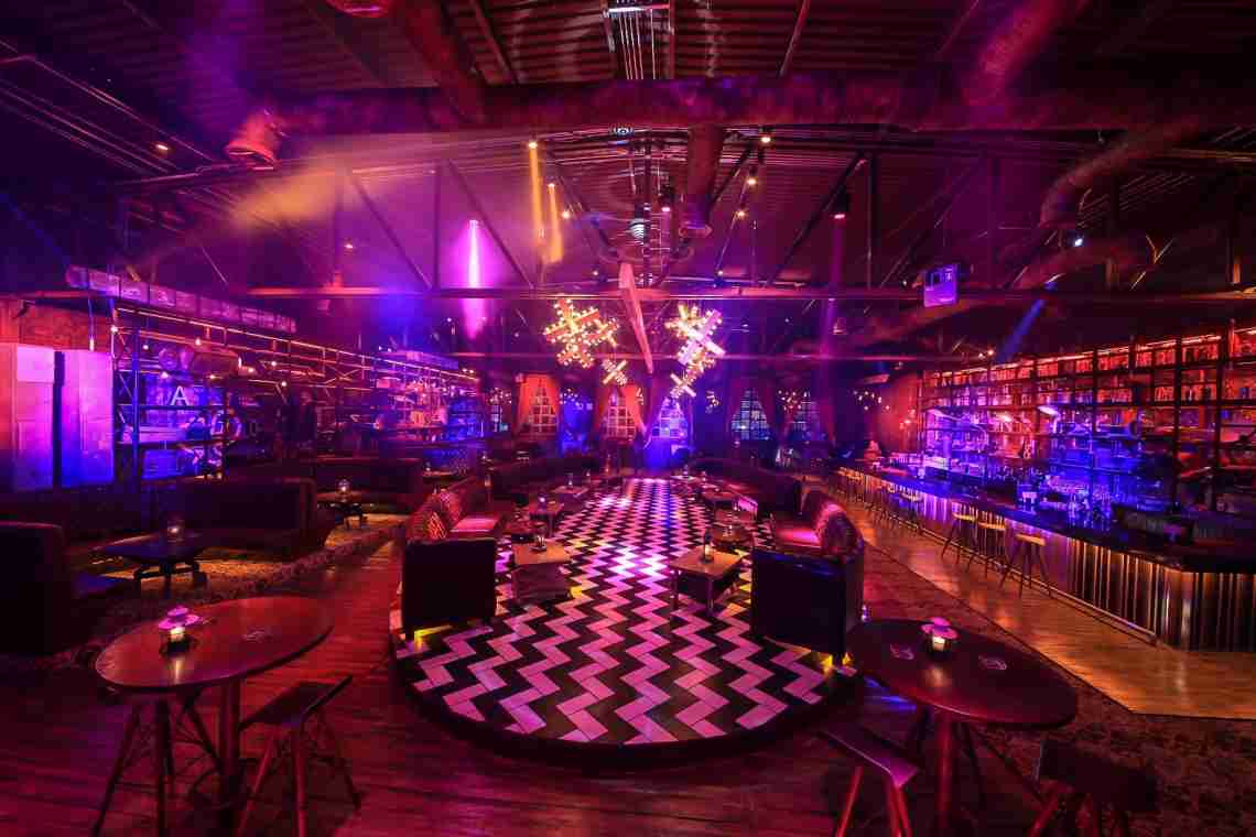 10 найдивніших барів і нічних клубів у світі