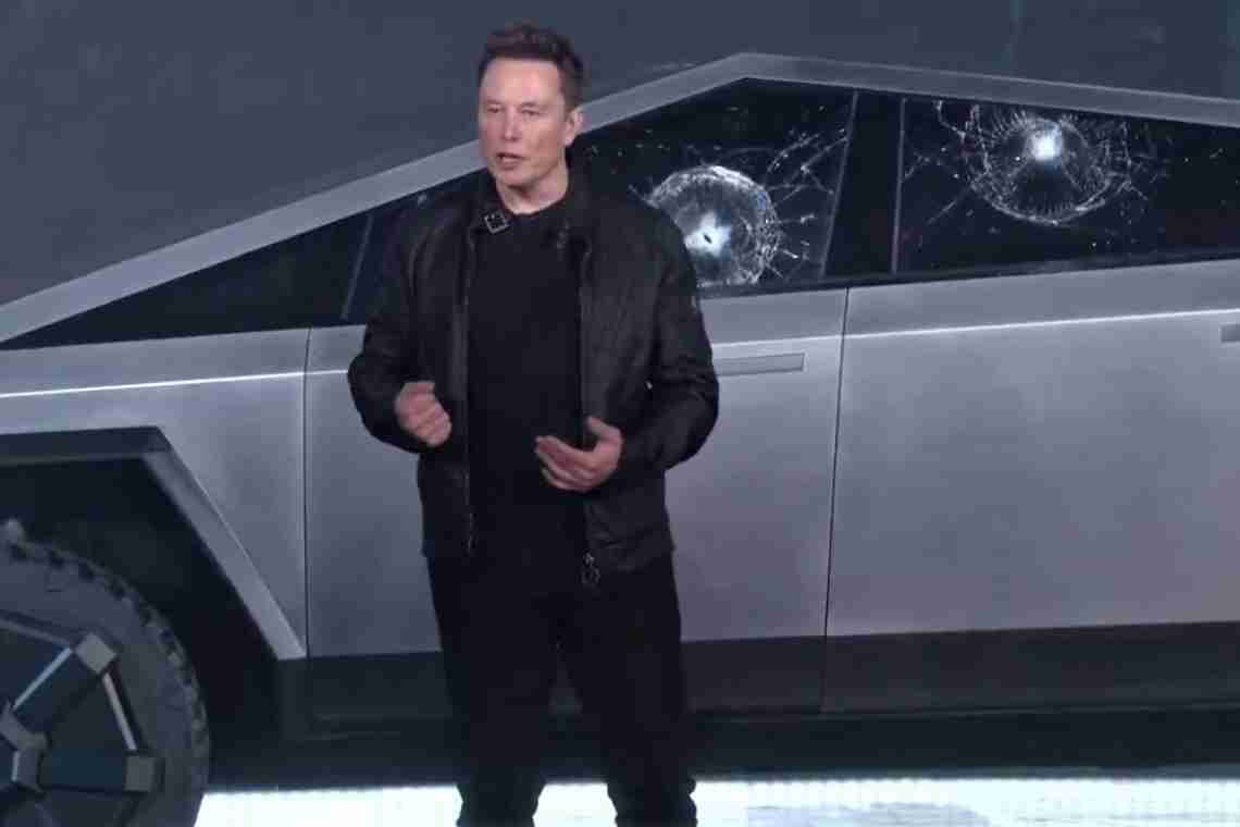 Ілон Маск готовий зробити Starlink публічною компанією, але Tesla стати приватною не зможе "