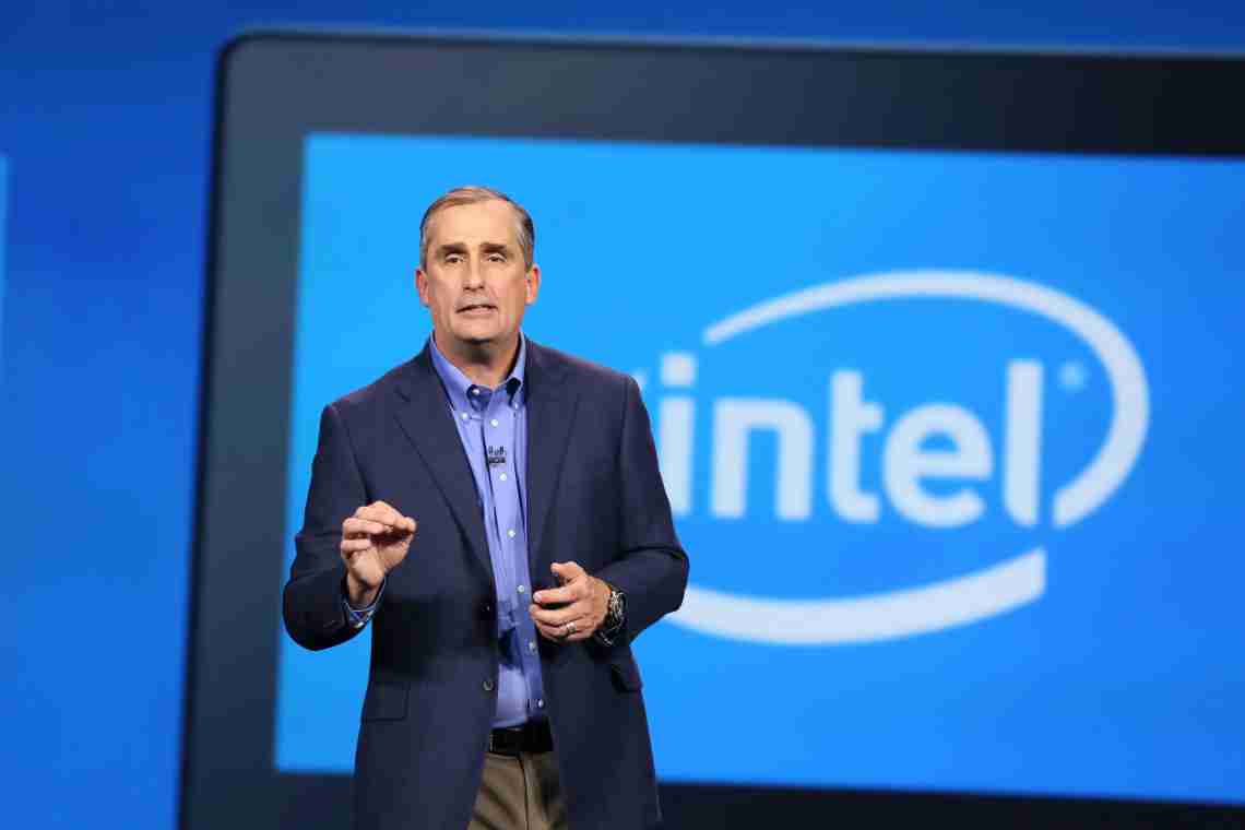Глава Intel заявив, що у всіх проблемах компанії винні її колишні керівники, і пообіцяв все виправити "