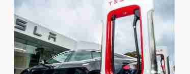 Tesla пропонує рік безкоштовної зарядки Supercharger, щоб стимулювати продажі 