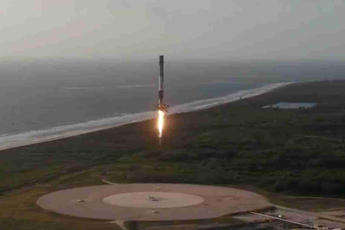 SpaceX вчетверте зазнала невдачі при посадці ракети на плавучу платформу "
