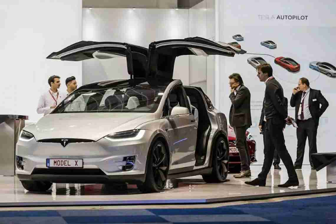 Головним конкурентом Tesla на ринку електромобілів повинна стати Volkswagen
