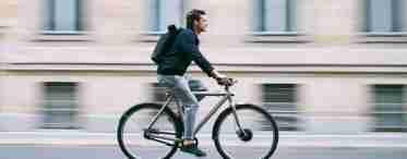VanMoof представила електровелосипед, здатний розганятися до 60 км/год - у багатьох країнах це незаконно 