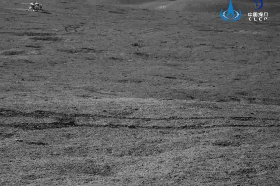 Китайський місяць Yutu-2 виявив «кілометровий стовпчик» на зворотному боці Місяця