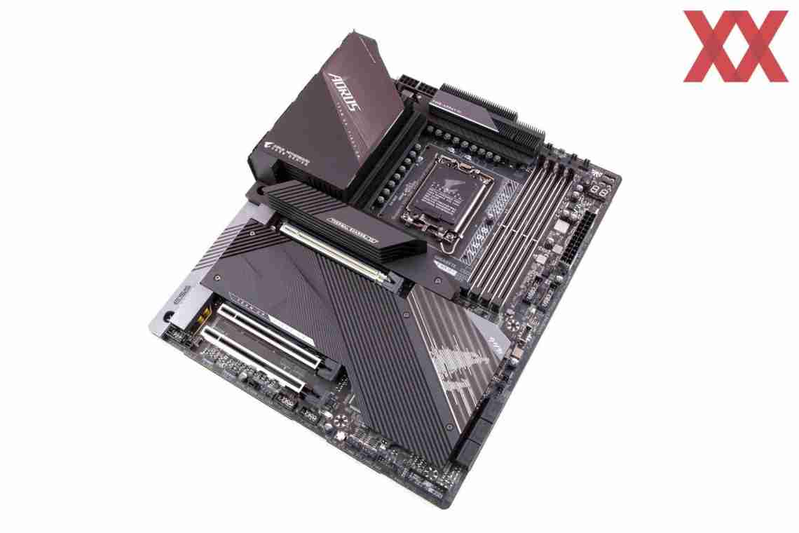 Флагманська плата Gigabyte Aorus Z690 Xtreme з підтримкою PCIe 5.0 і DDR5 здалася на фото
