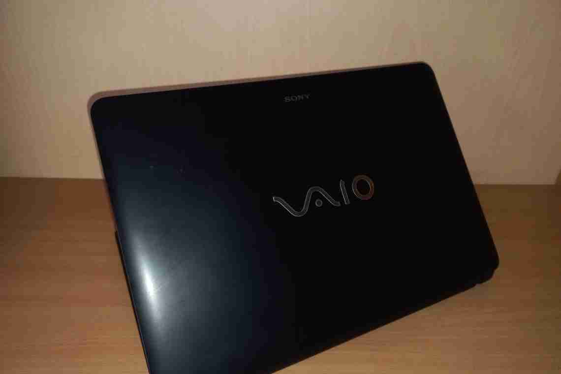 Ноутбуки Sony VAIO F на платформі Intel Huron River