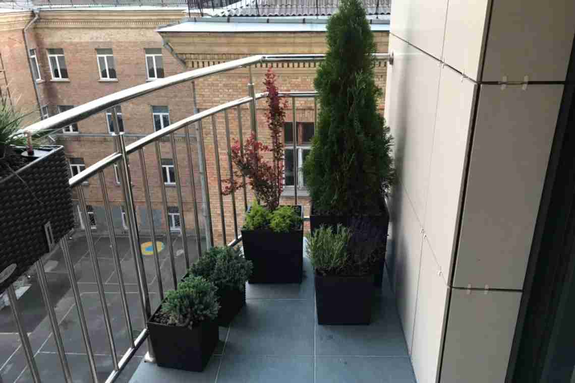 Вертикальне озеленення балконів