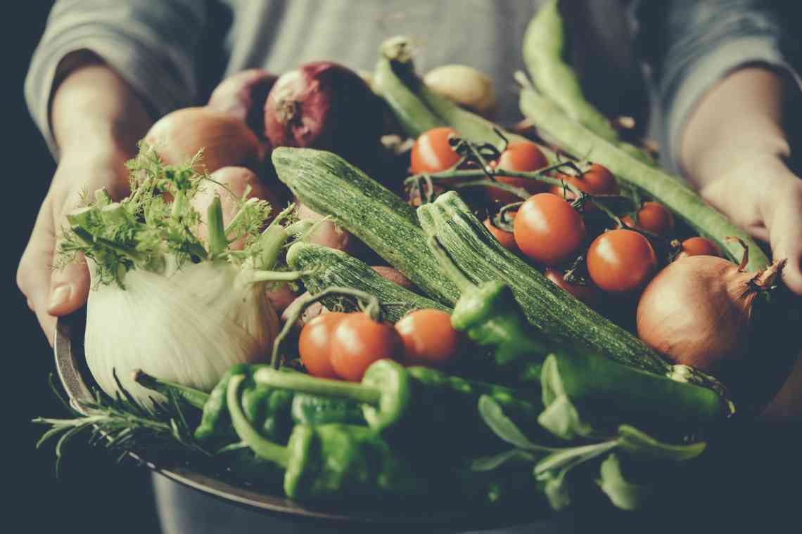 Як правильно зібрати і зберегти насіння овочів?